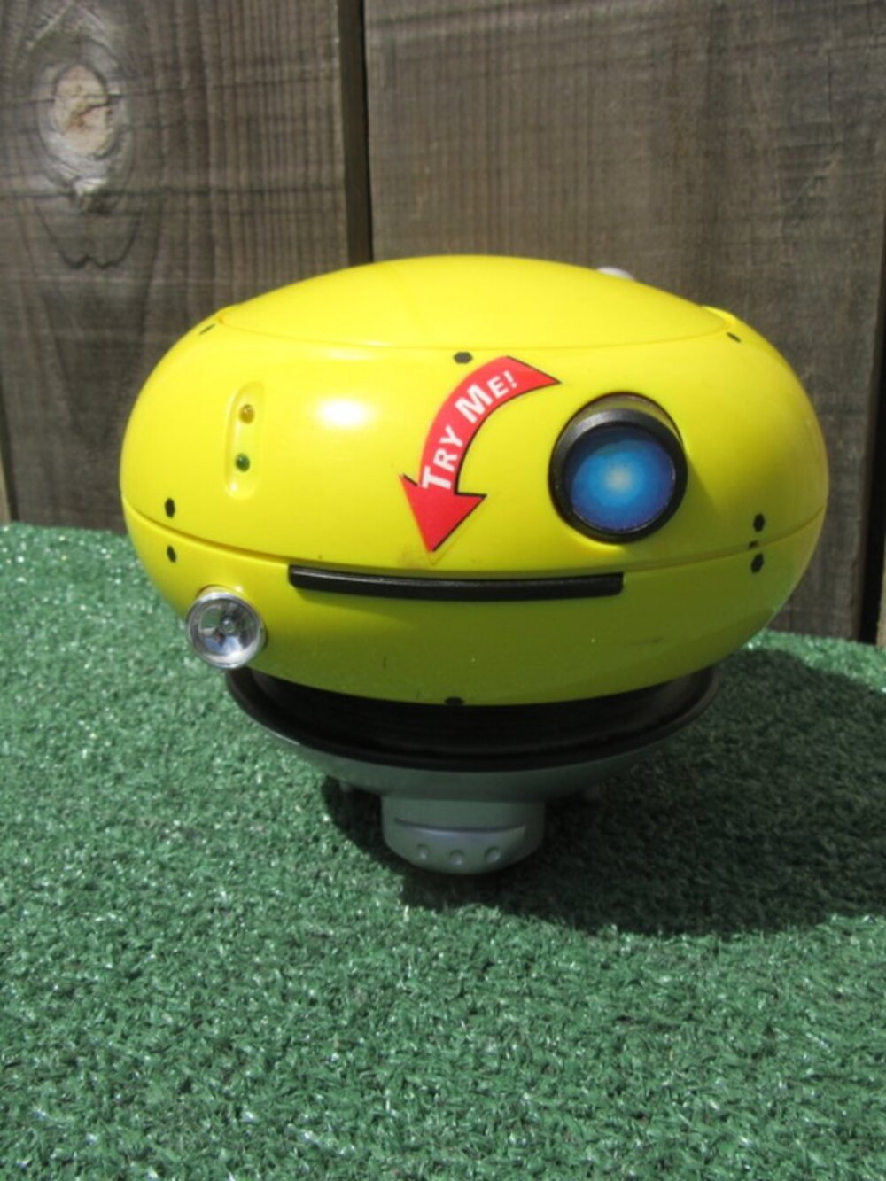 Vintage Disney Flubber Weebo Mystery Action Talking Moving Robot Toy WORKING